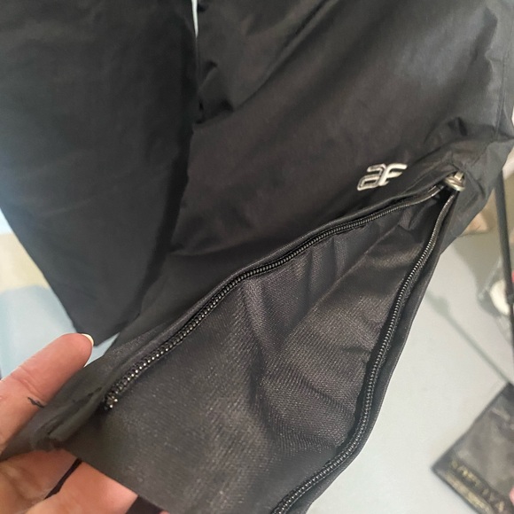 ARCTIX - INSULATED WOMENS SNOW PANTS-
⭐️LIKE NEW women’s size S LIKE NEW⭐️ - Picture 8 of 8